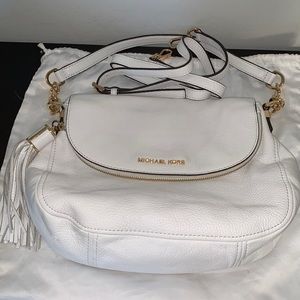 White MK Hobo